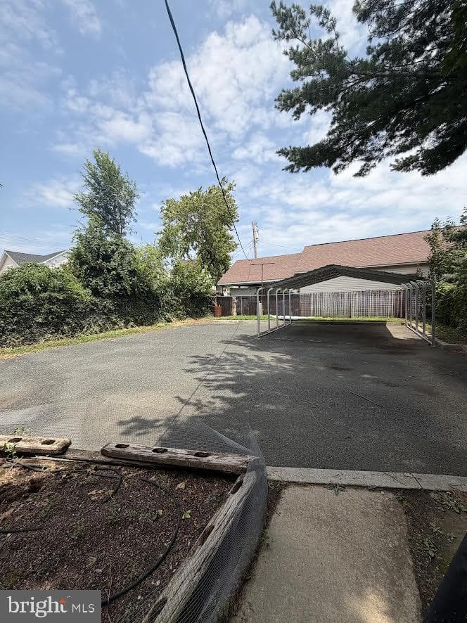 1 Goeller Avenue photo 23