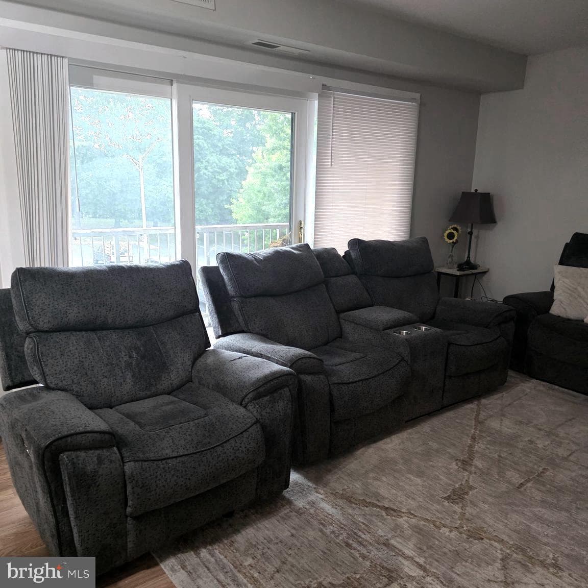 200 Erin Way #202 photo 6