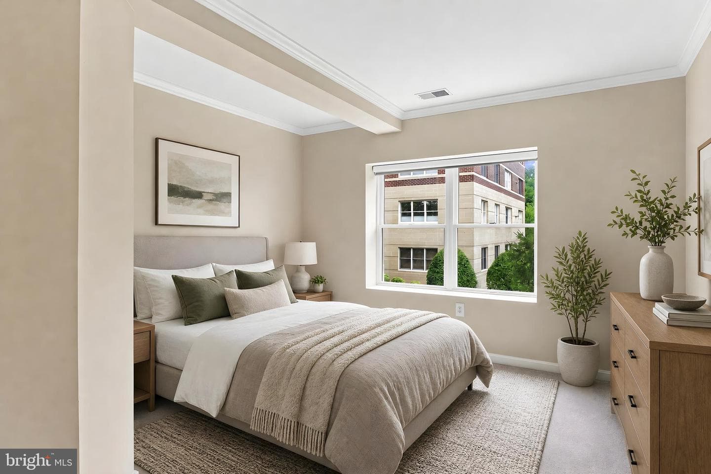 12240 Roundwood Road #203 photo 30
