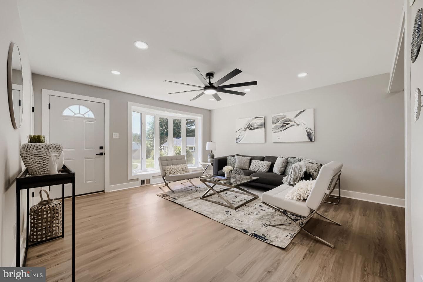 1200 Dublin Court photo 4