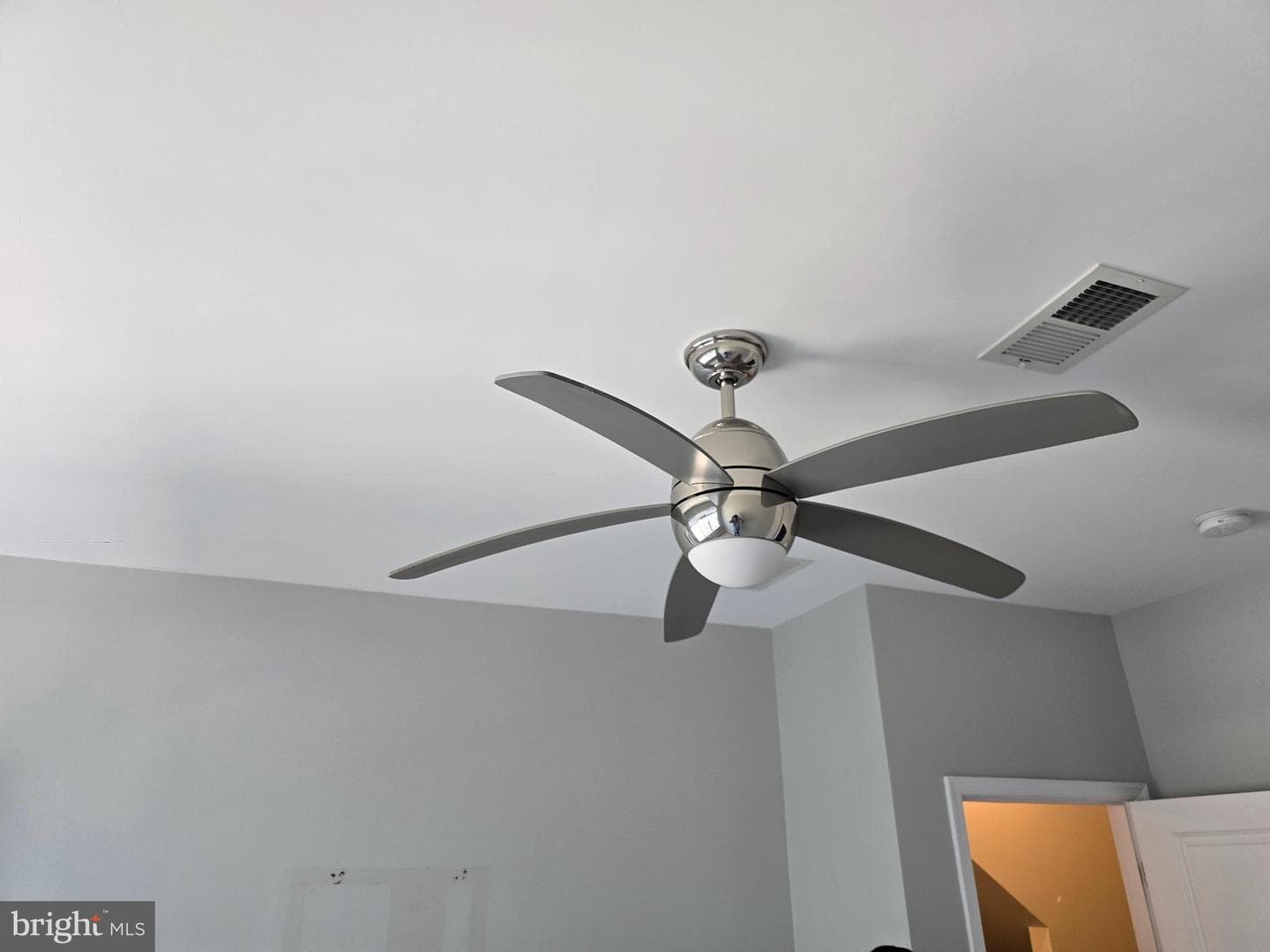 35 Meridian Lane photo 19