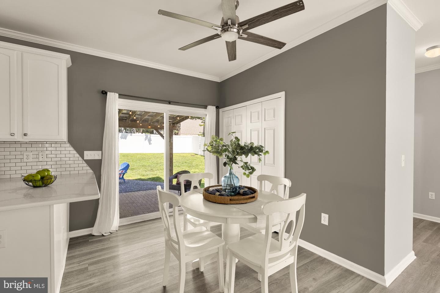 1831 Clarke Boulevard photo 20