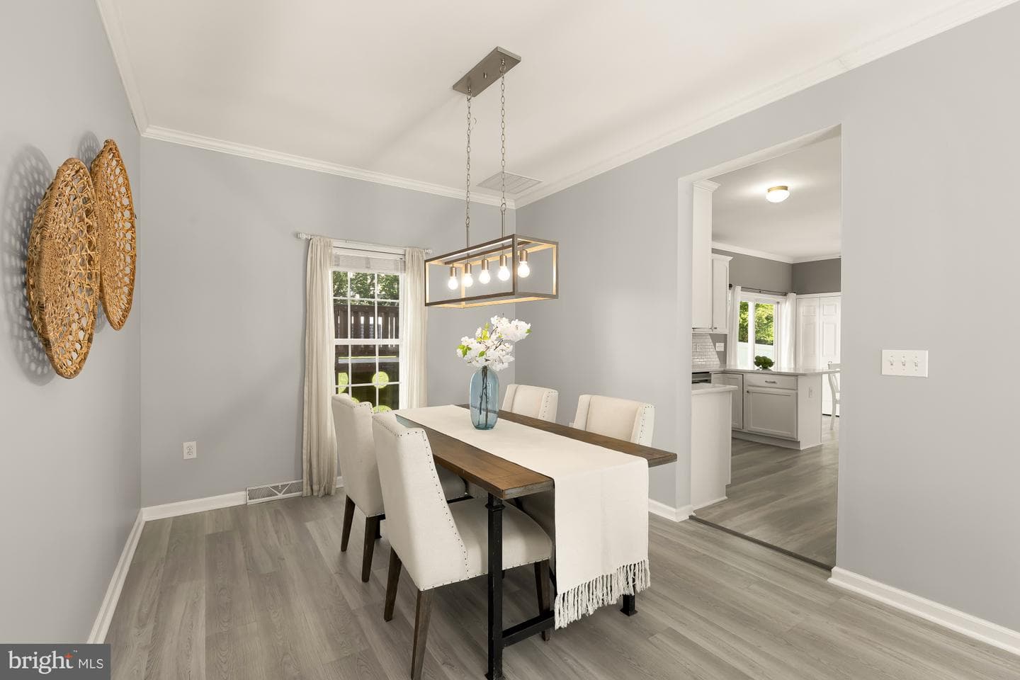 1831 Clarke Boulevard photo 21