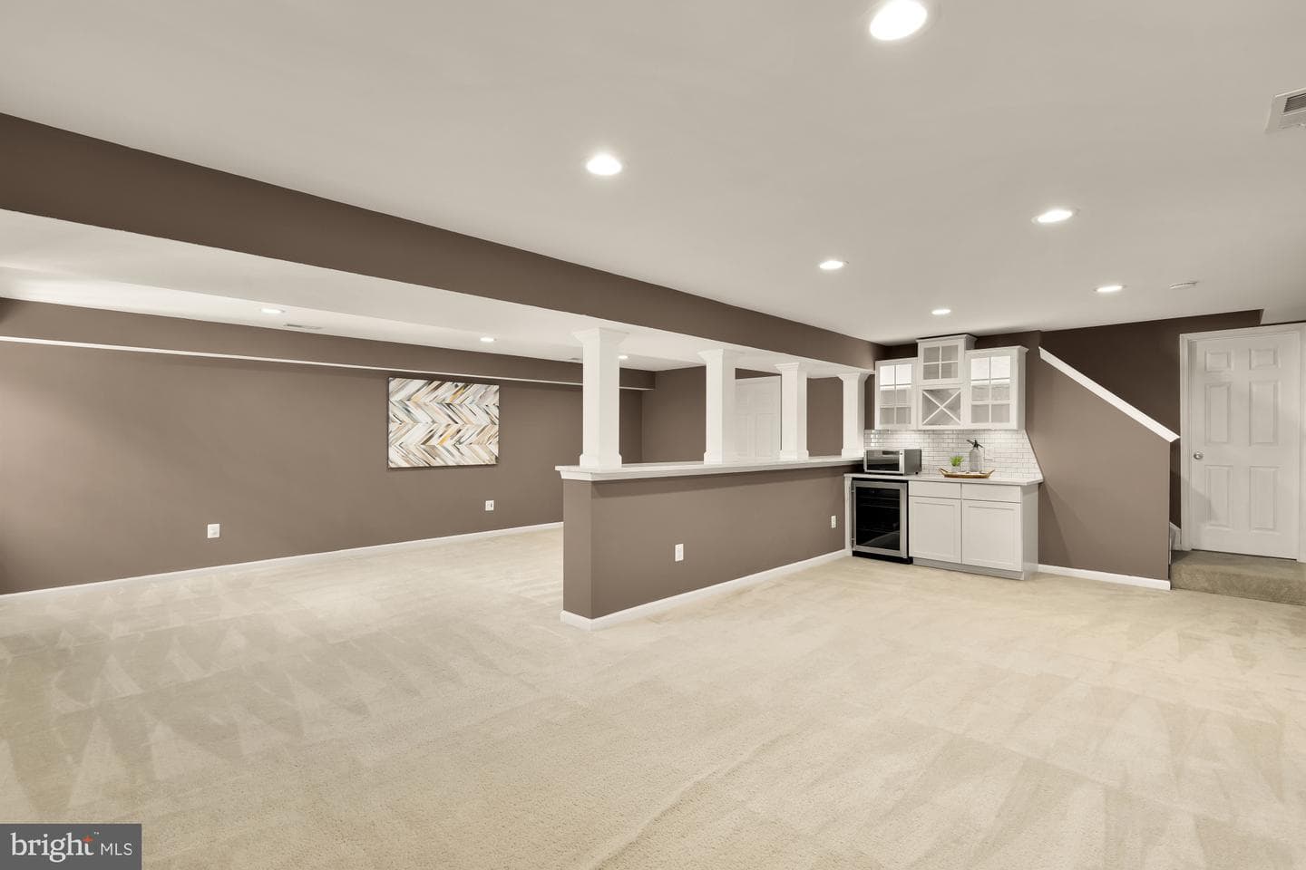 1831 Clarke Boulevard photo 44