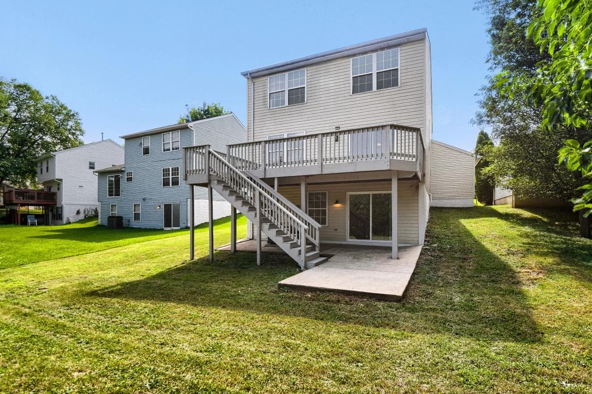 15 Saddlestone Court photo 25