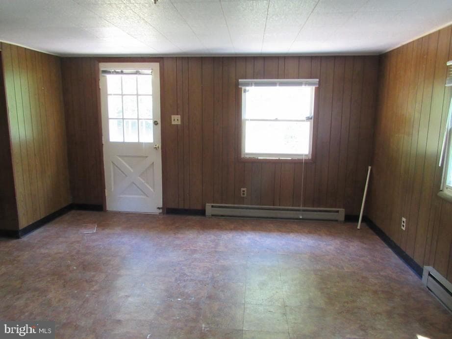 1024 Gladway Road photo 6