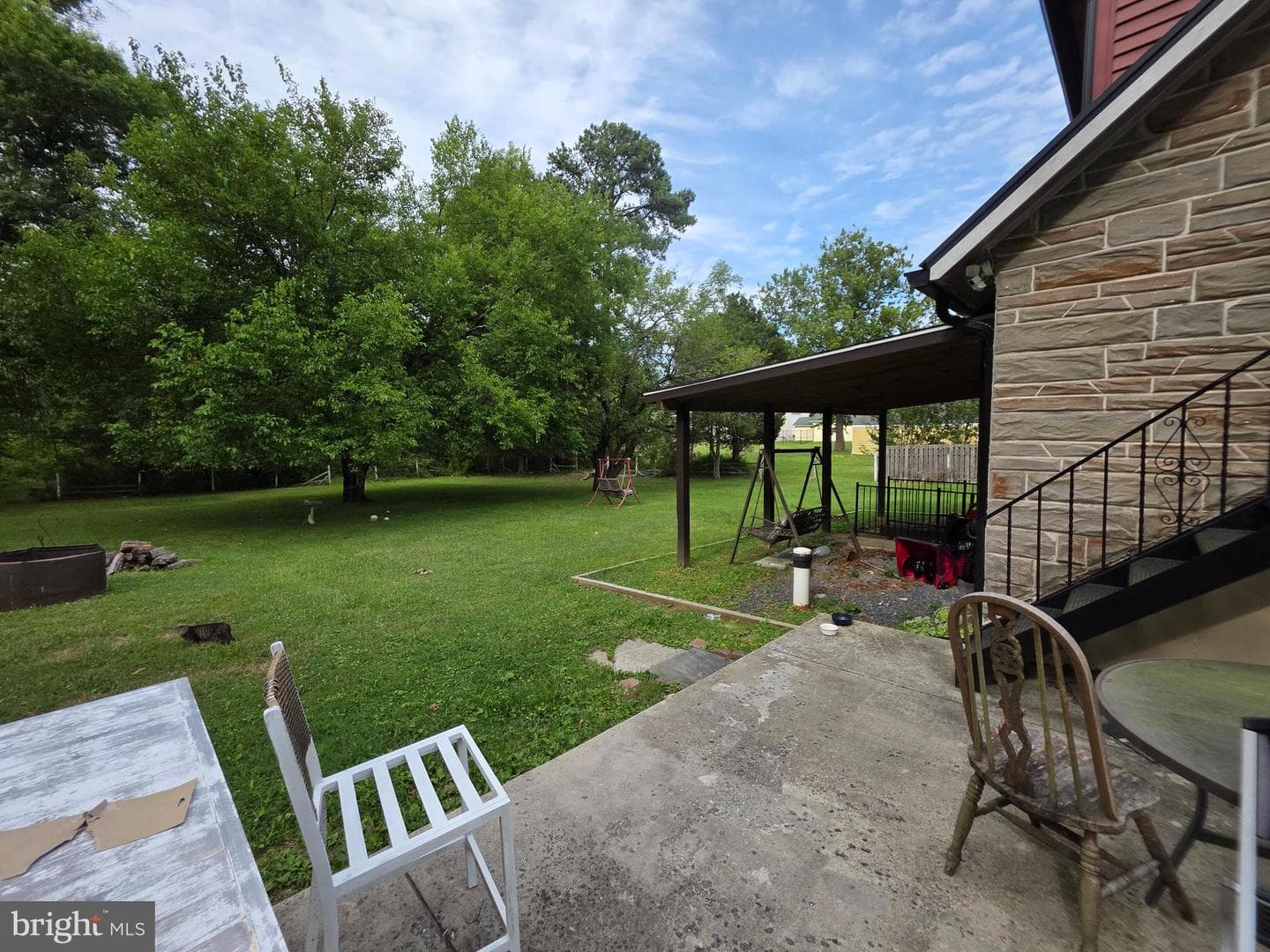 7134 Dogwood Road photo 2