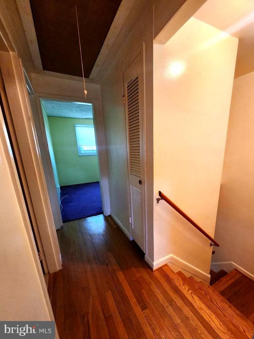 7393 Edsworth Road photo 10