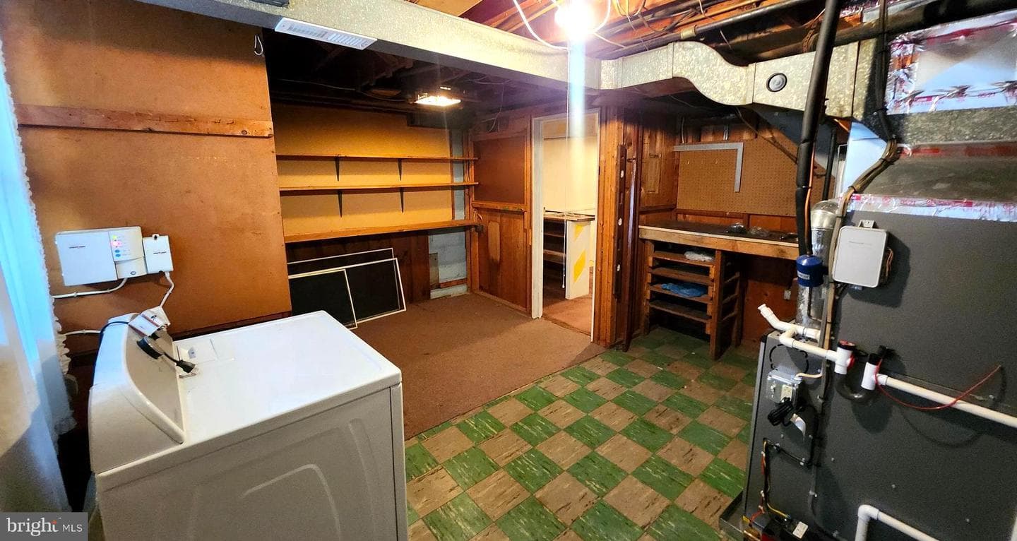 7393 Edsworth Road photo 17