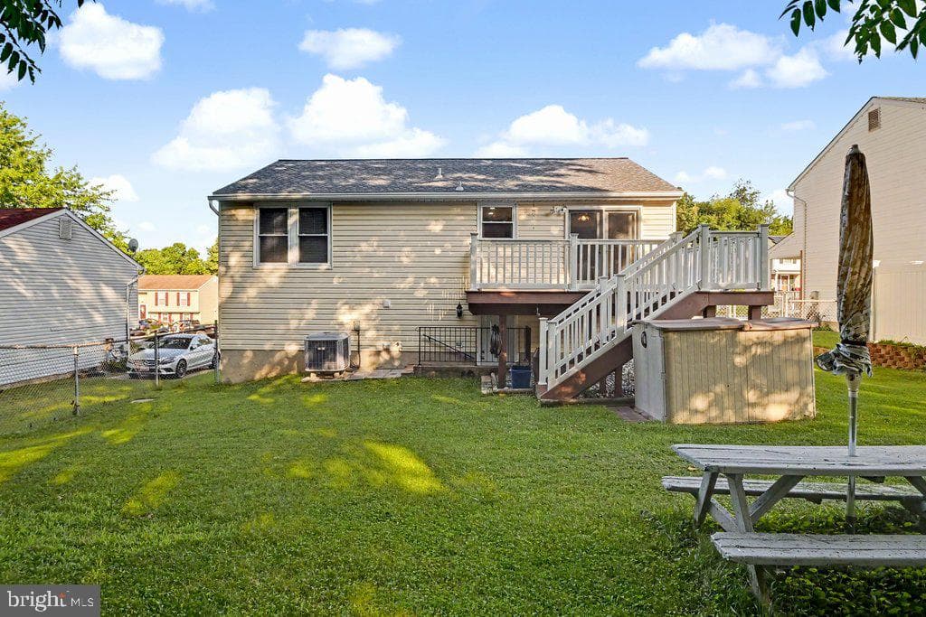 8805 Golden Tree Lane photo 46