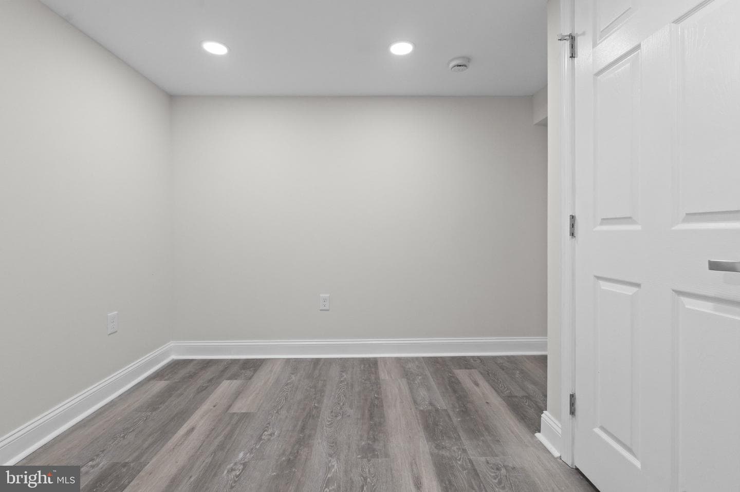 3807 Byfield Road photo 22