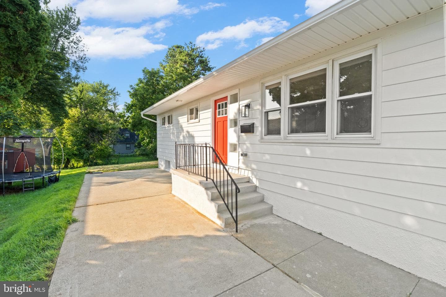 3807 Byfield Road photo 3