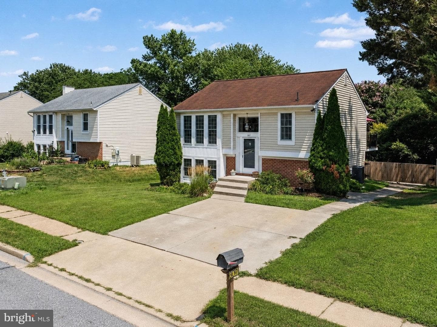 307 Timber Grove Road photo 1