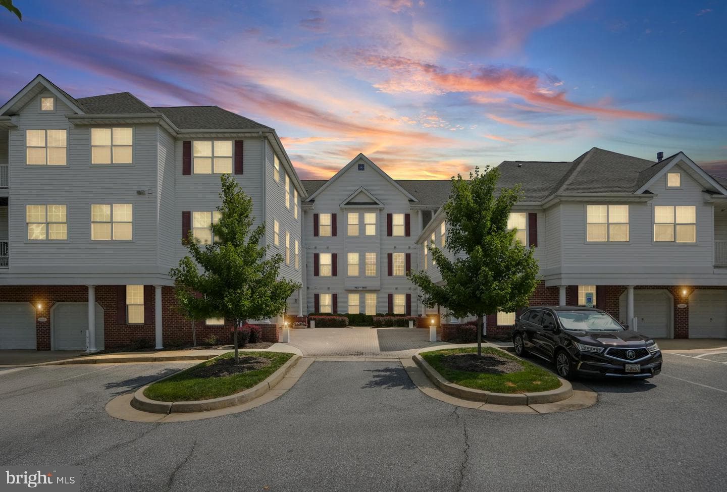 9645 Devedente Drive #204 photo 1