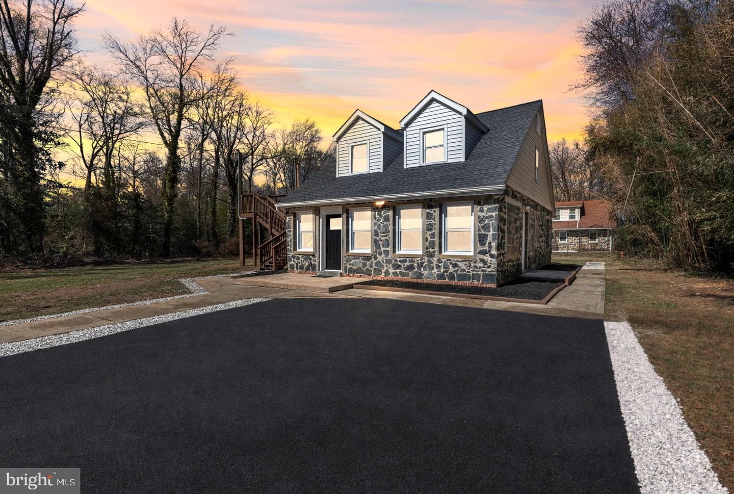 3236 George Street photo 1