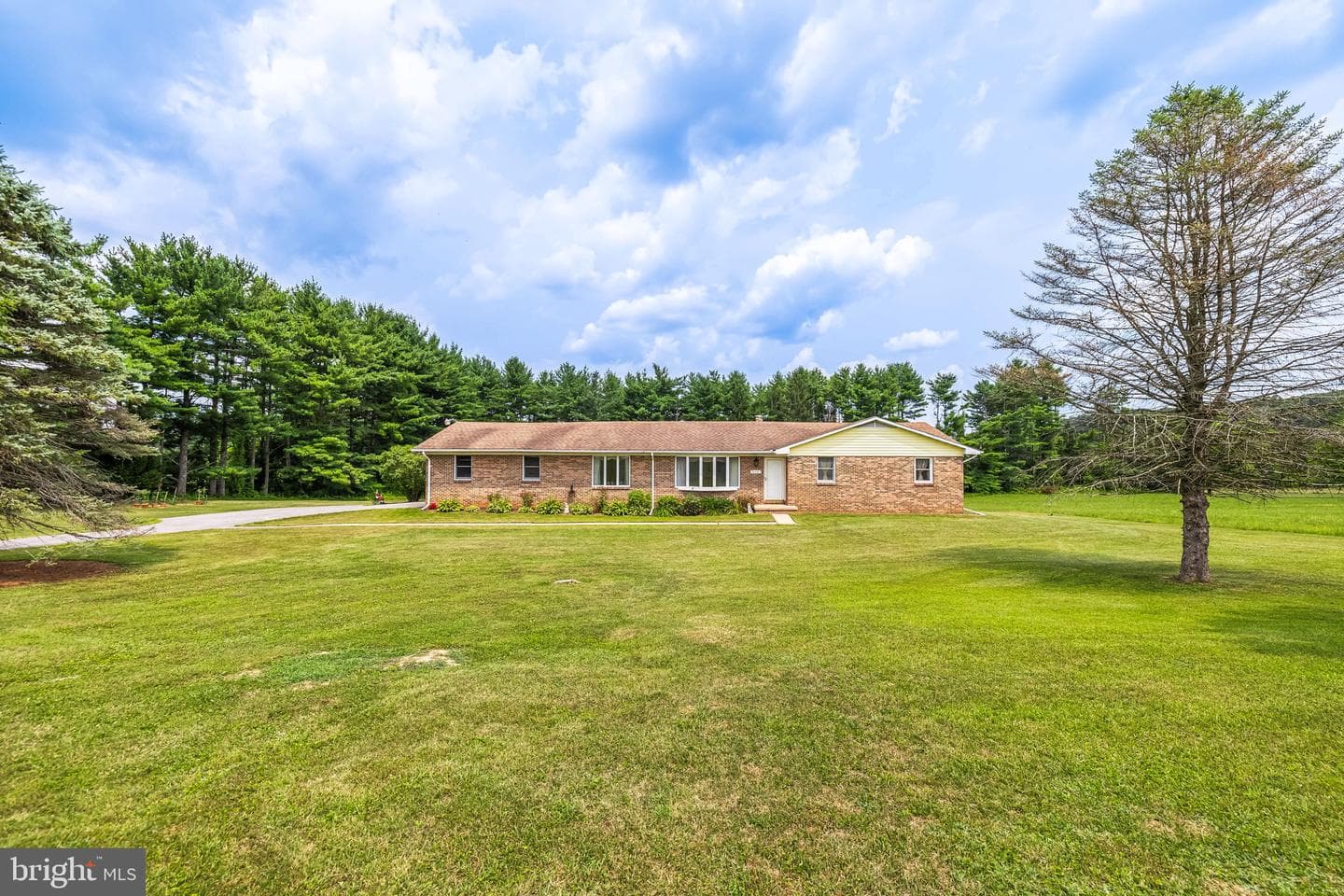 20321 Middletown Road photo 1