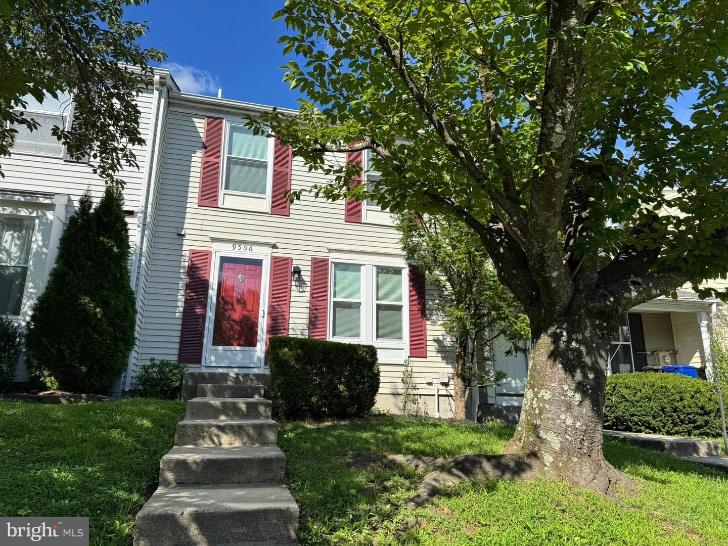 9506 Orbitan Court photo 1