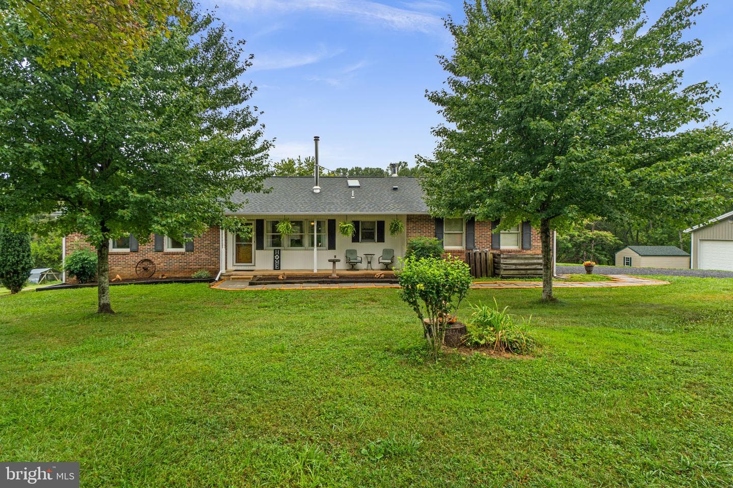 2710 Flintstone Road photo 1