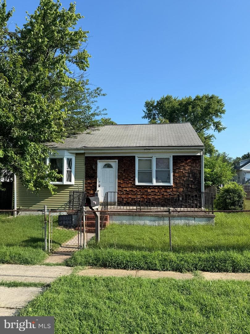210 3rd Avenue photo 1