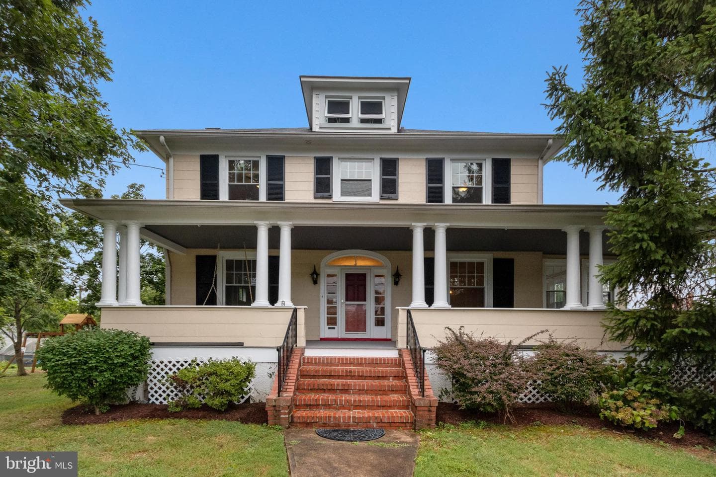 1305 Frederick Road photo 1