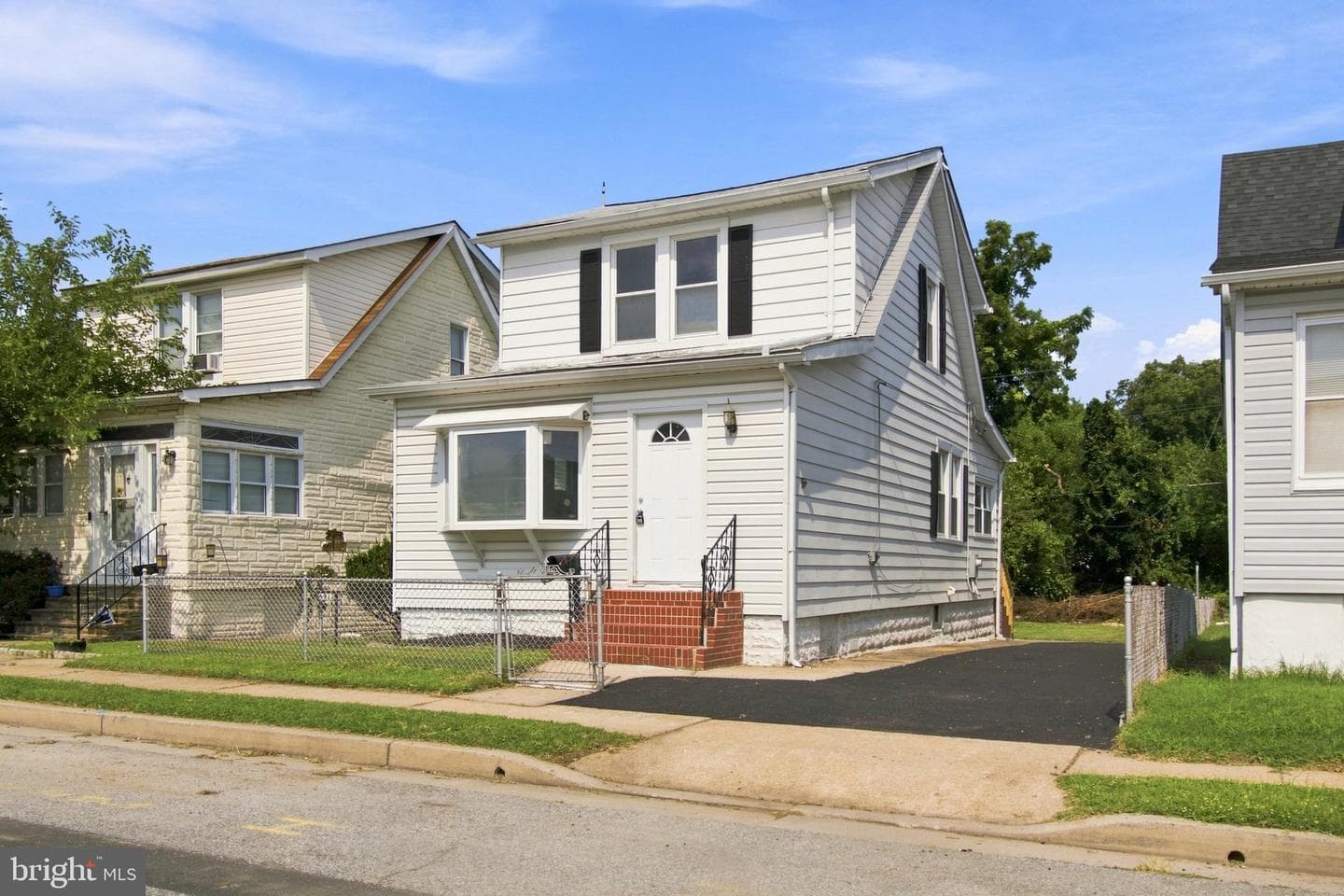 6912 Brentwood photo 1