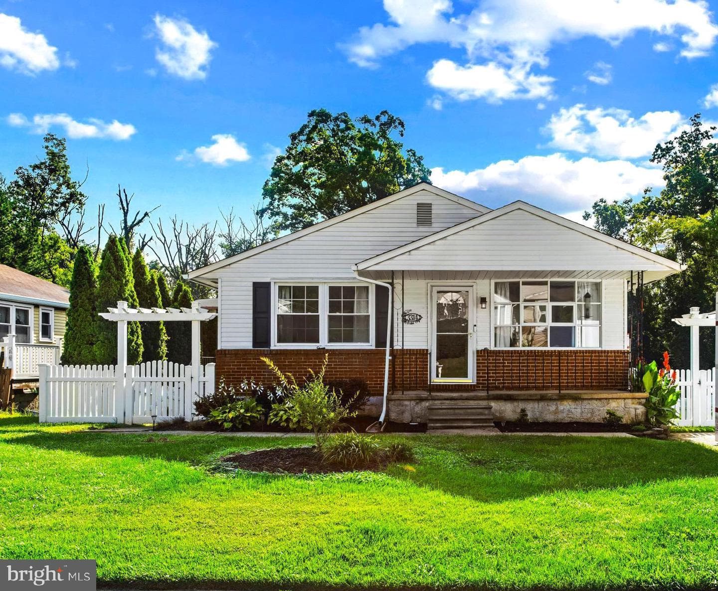3314 Upton photo 1