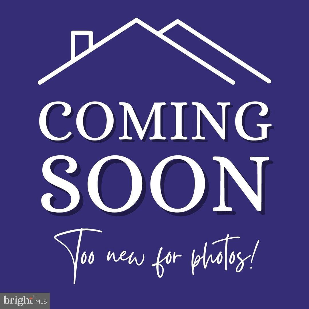 2018 Rockwell Avenue photo 1