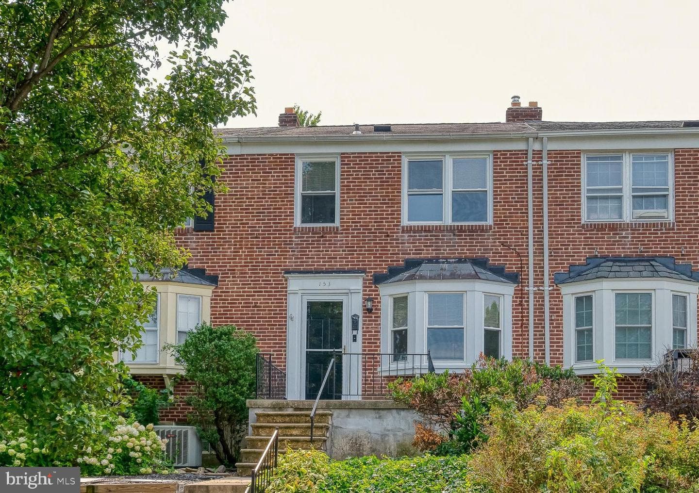 153 Brandon Road photo 1