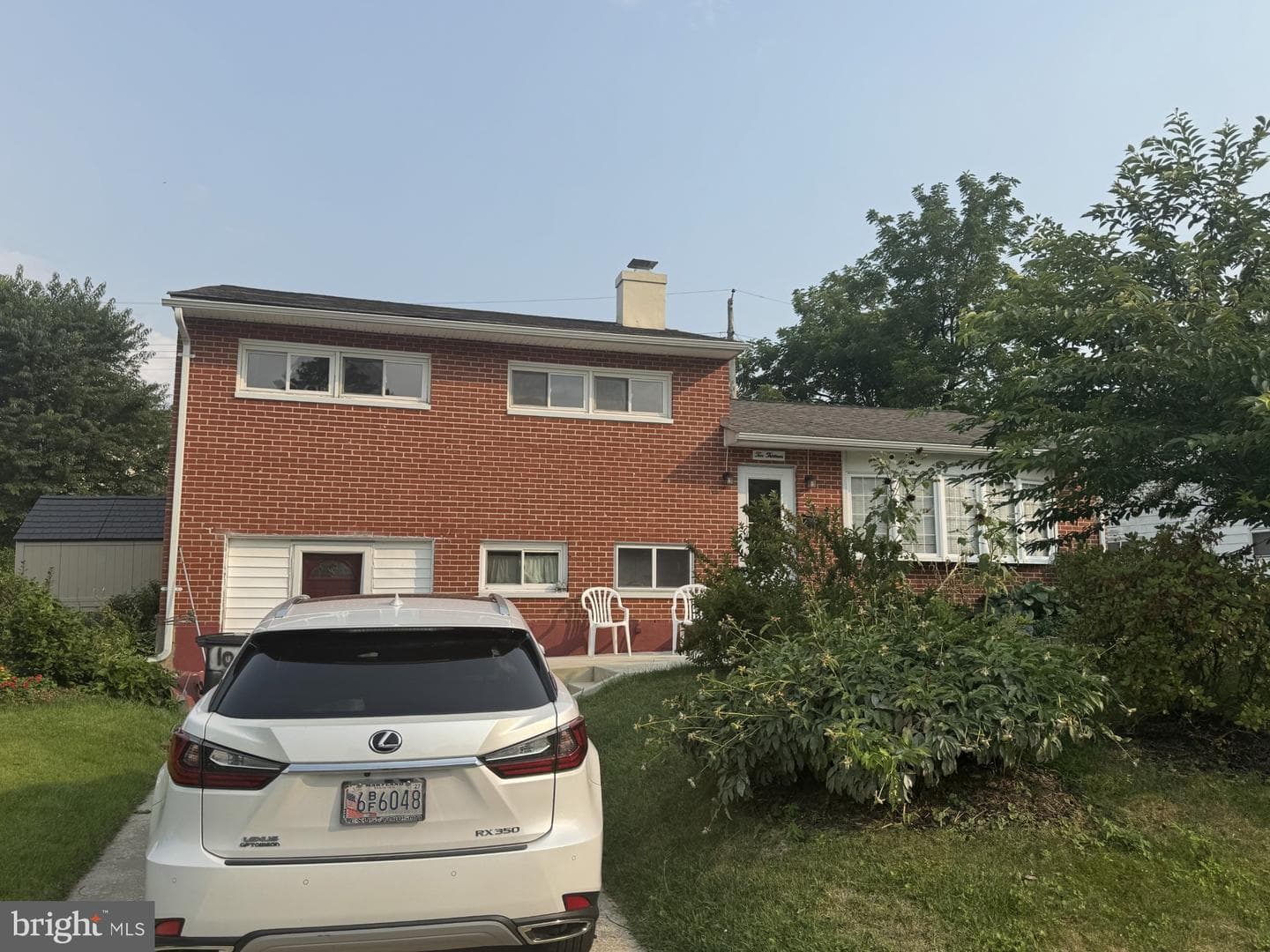 1013 Hallimont Road photo 1