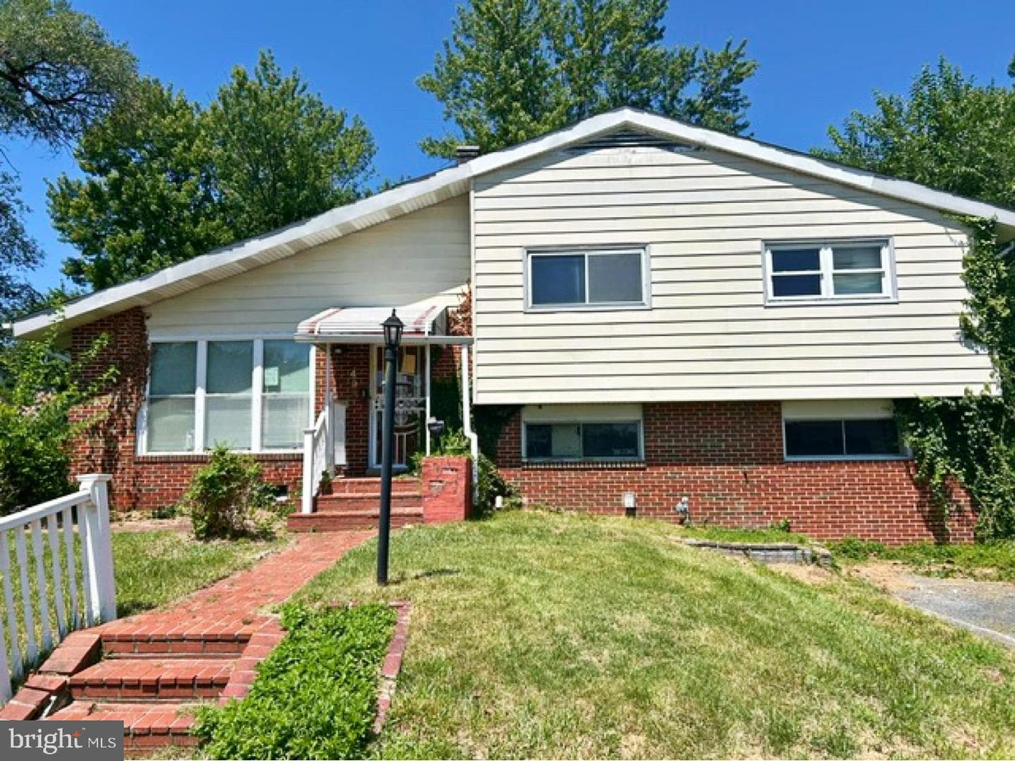7402 Shirley Road photo 1