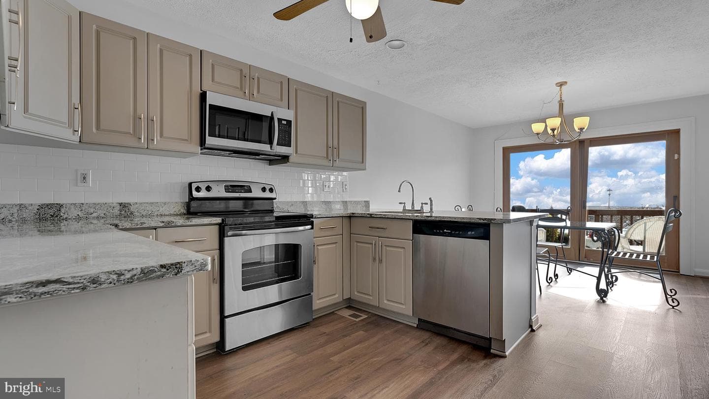 4014 17th Street photo 14