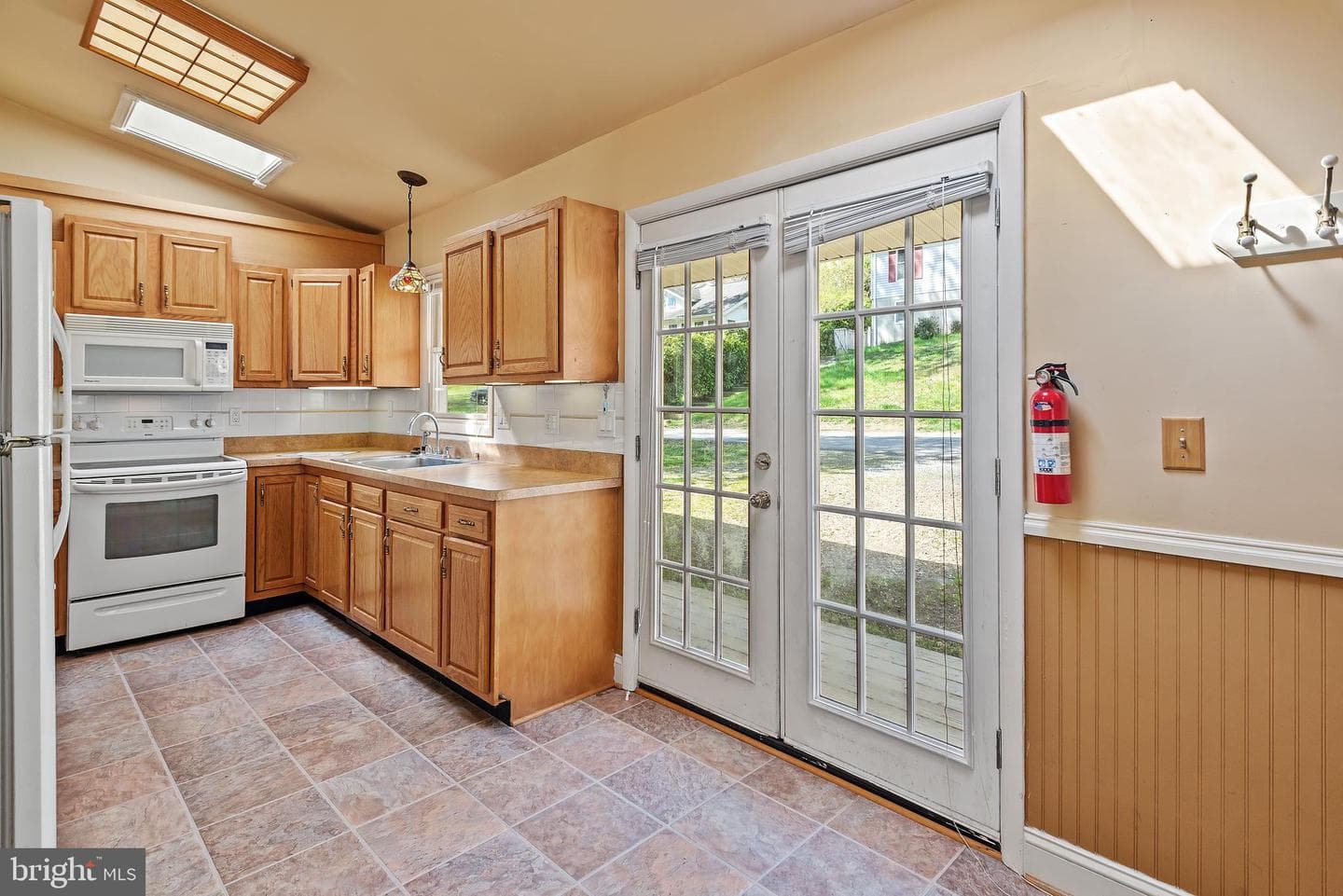 3416 Meadow Lane photo 30