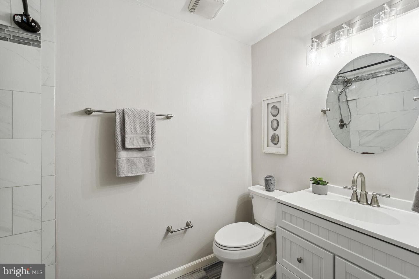 4200 Landing Lane photo 16