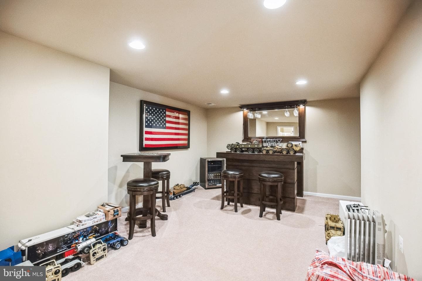 2128 Olympia Lane photo 35