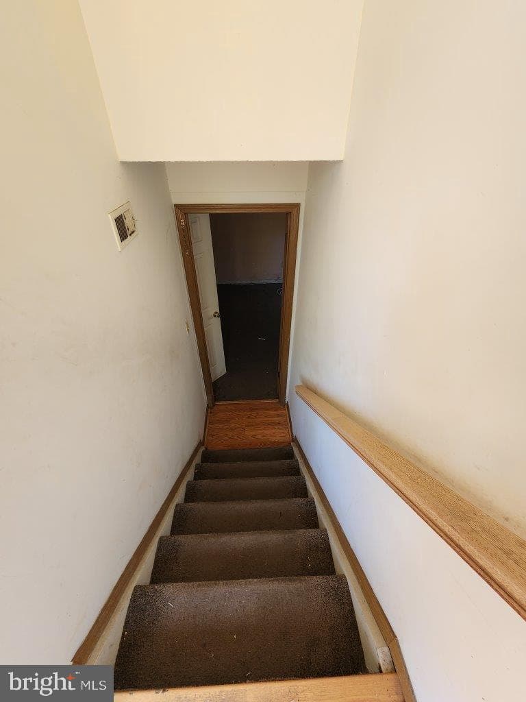 6212 8th Street photo 22