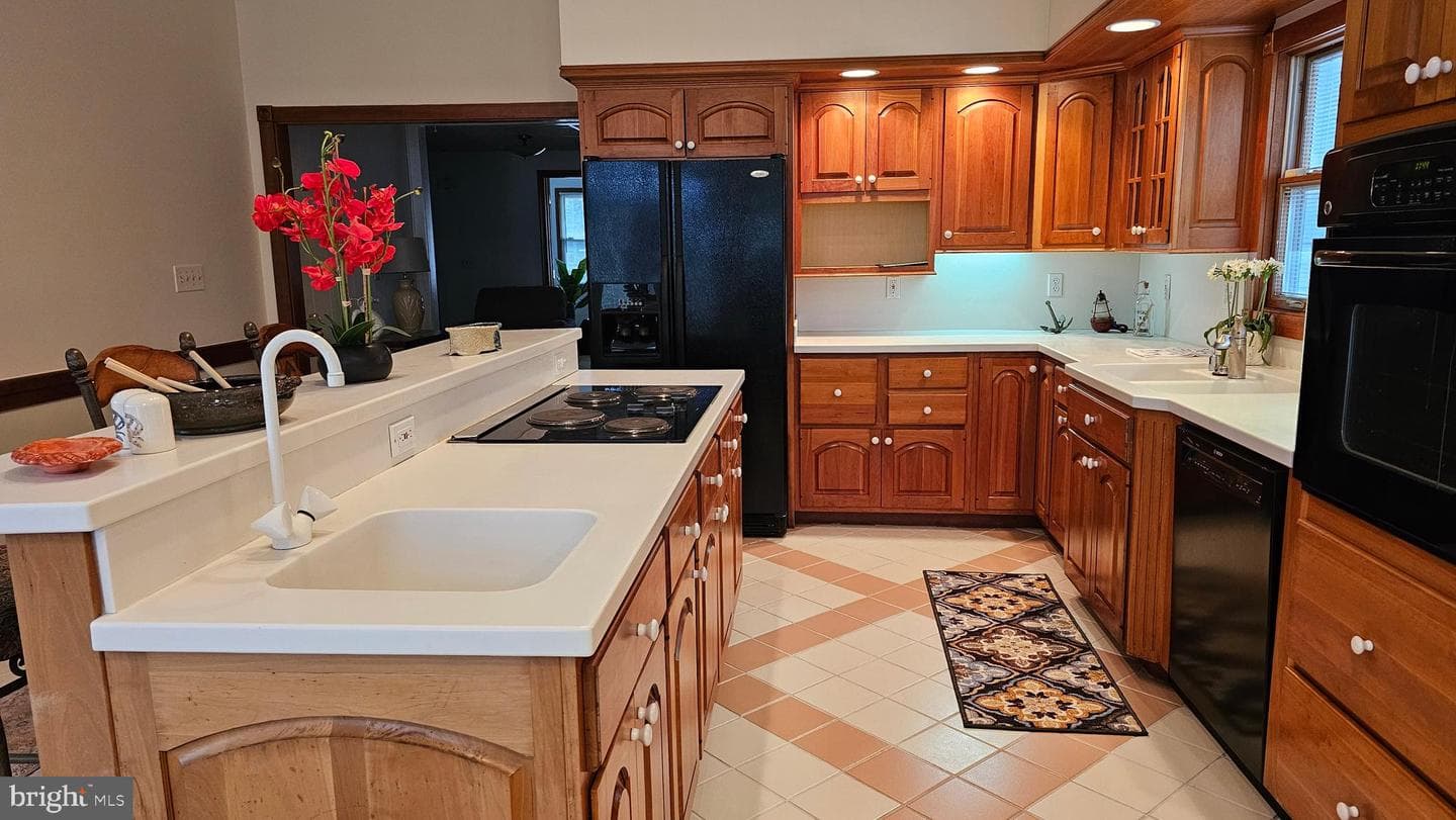 13870 Dowell Road photo 10