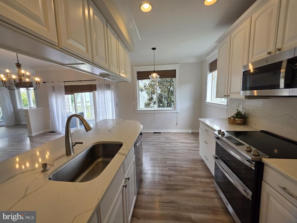 5128 Shore Drive photo 14