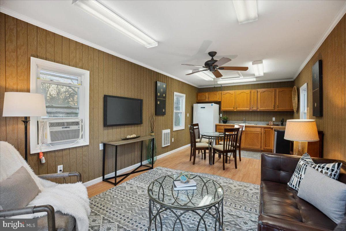 13301 Patuxent Avenue photo 40
