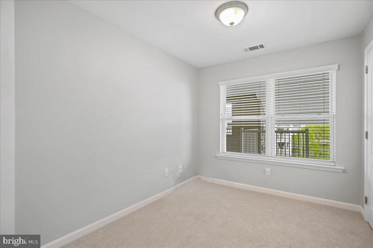 834 Oyster Bay Place photo 36