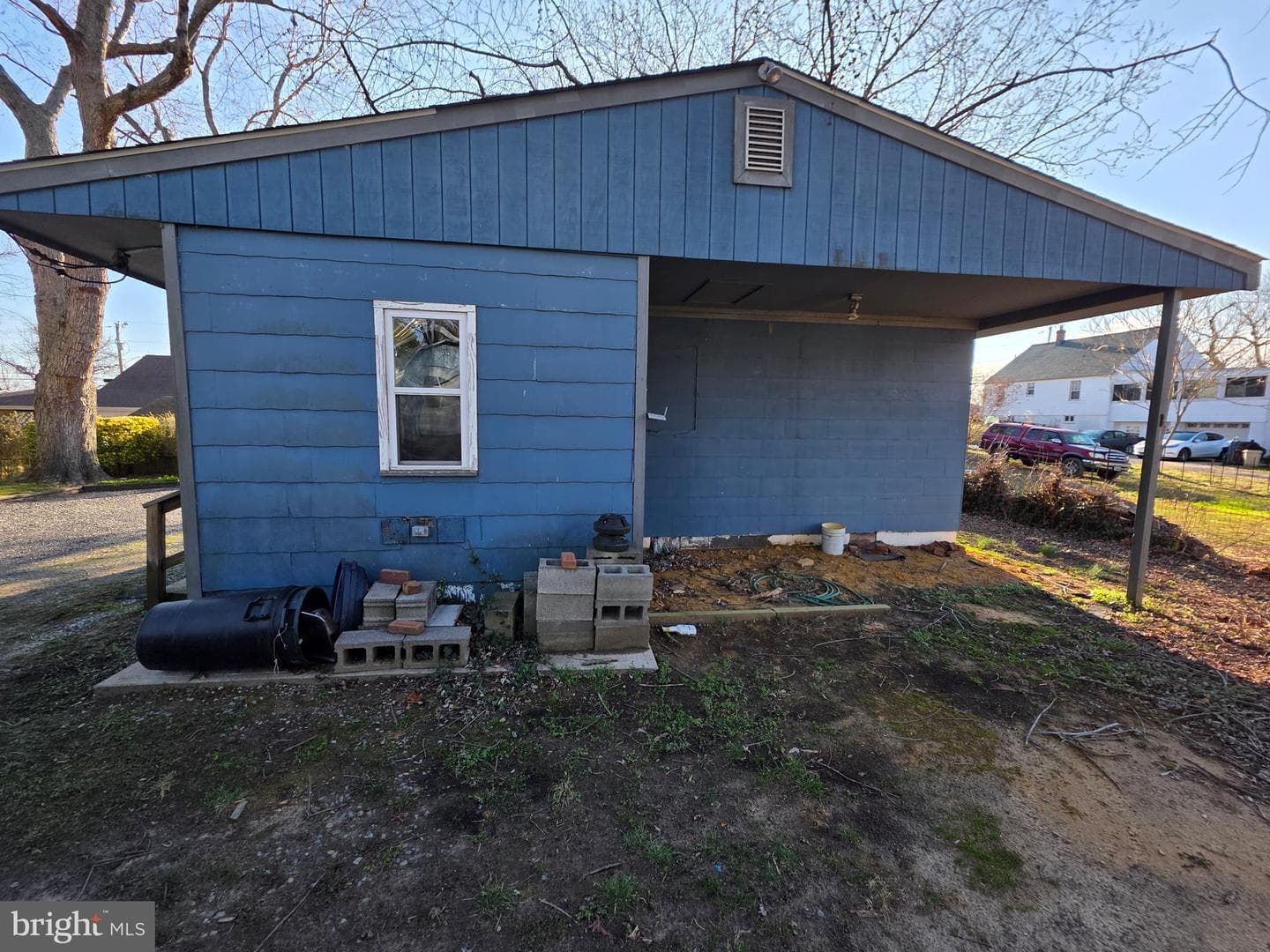 70 Macrae Avenue photo 3
