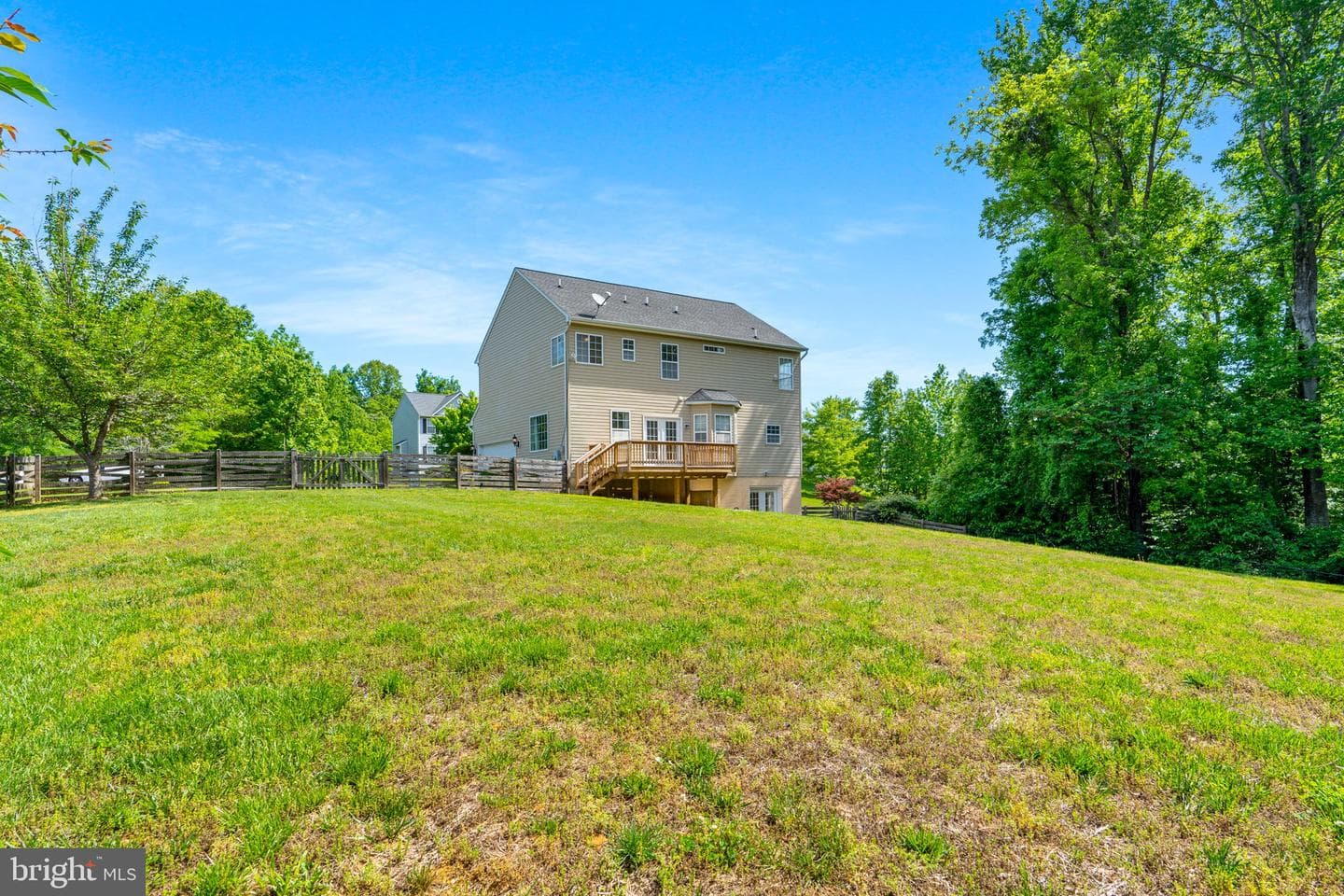 2024 Baythorne Road photo 31