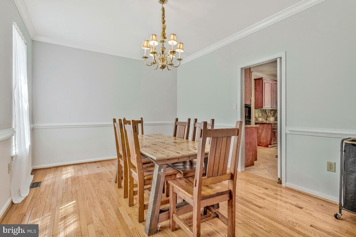 2015 Rosedale Lane photo 7