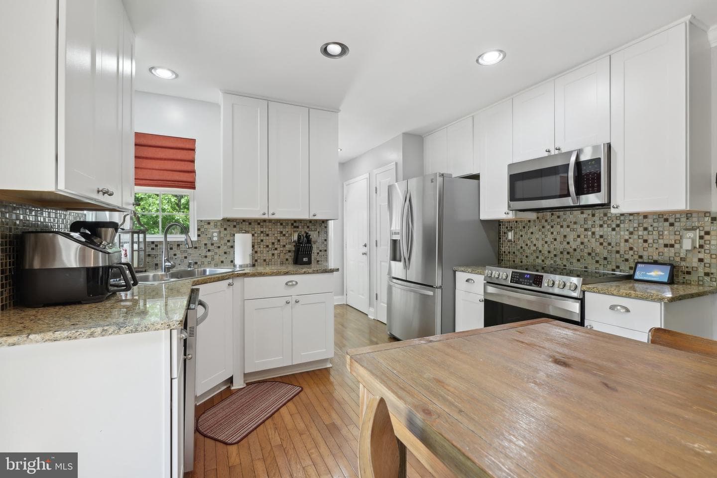 9410 Carleigh Court photo 6
