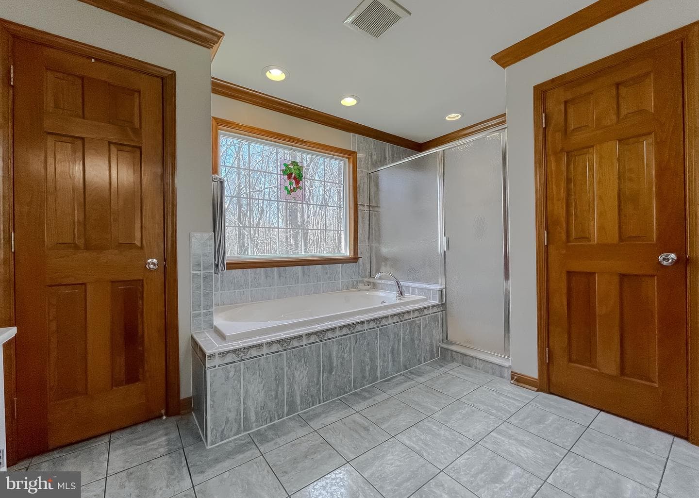 6290 Nicole Drive photo 34