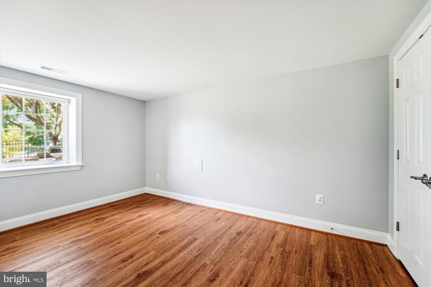 465 Sablewood Drive photo 26