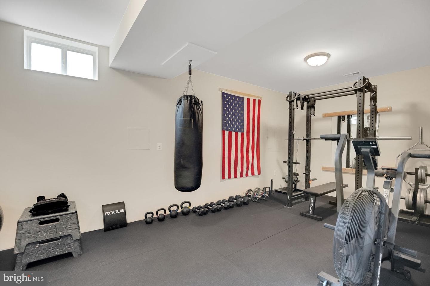 2058 Baythorne Road photo 33