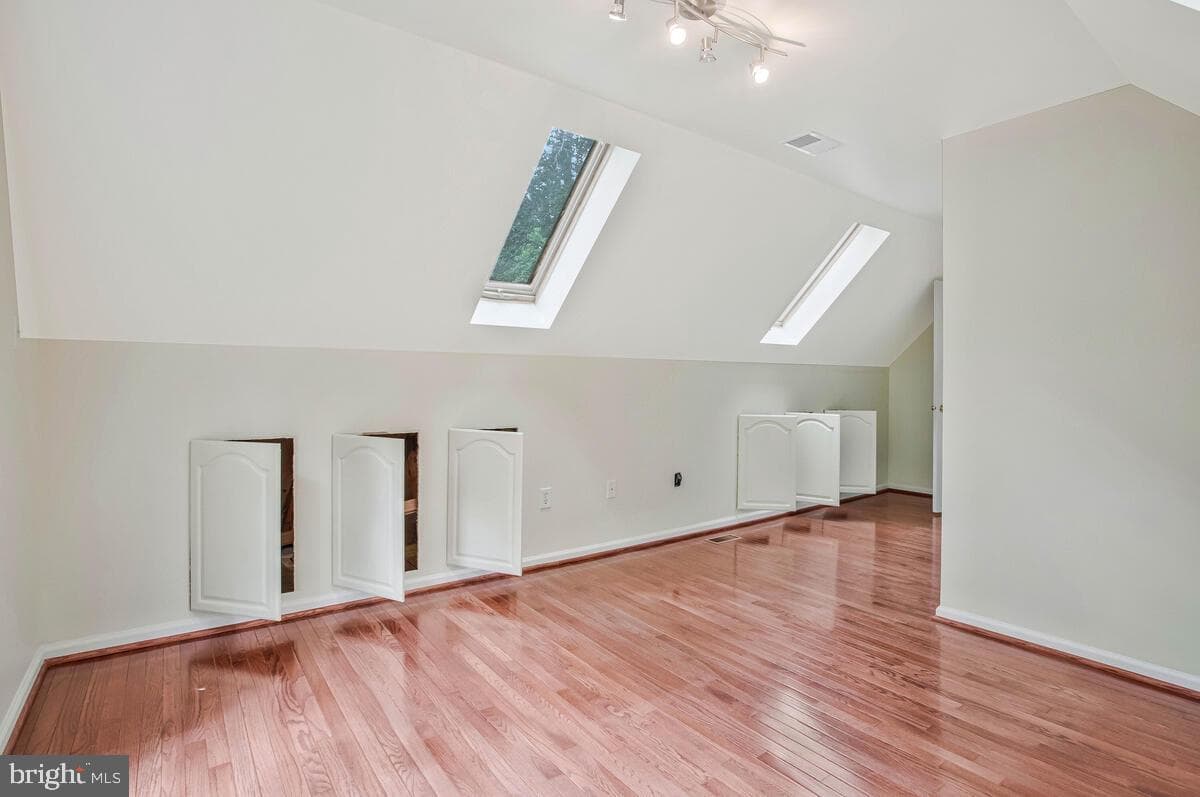 7701 Lake Shore Drive photo 36