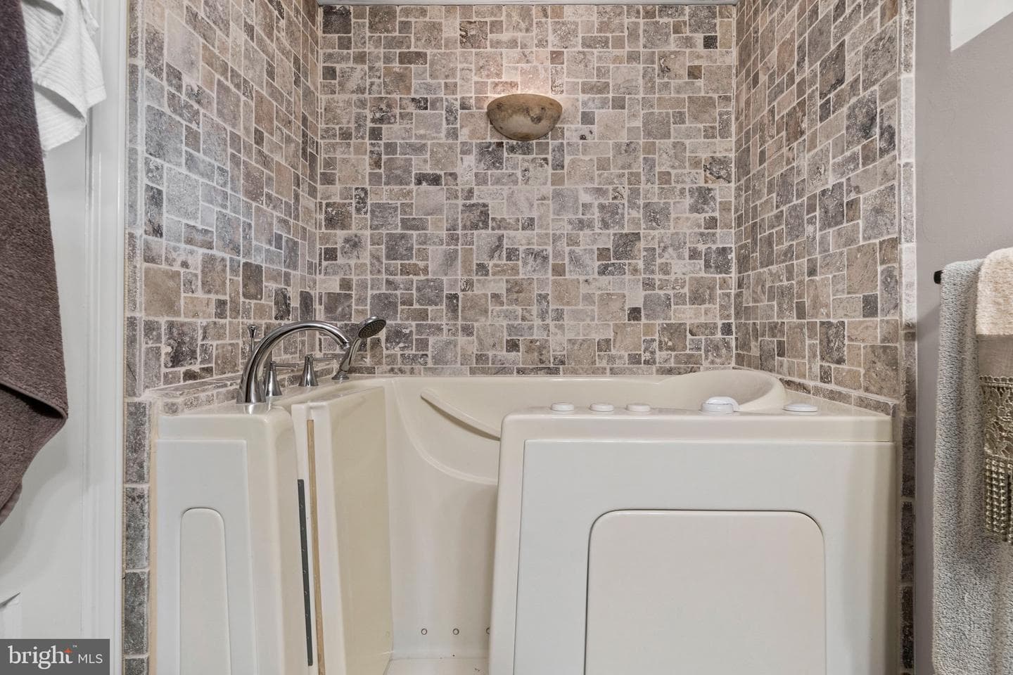 5665 Park Circle photo 77