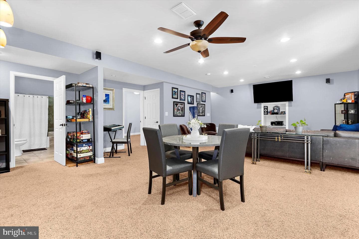 6825 Meridian Court photo 23