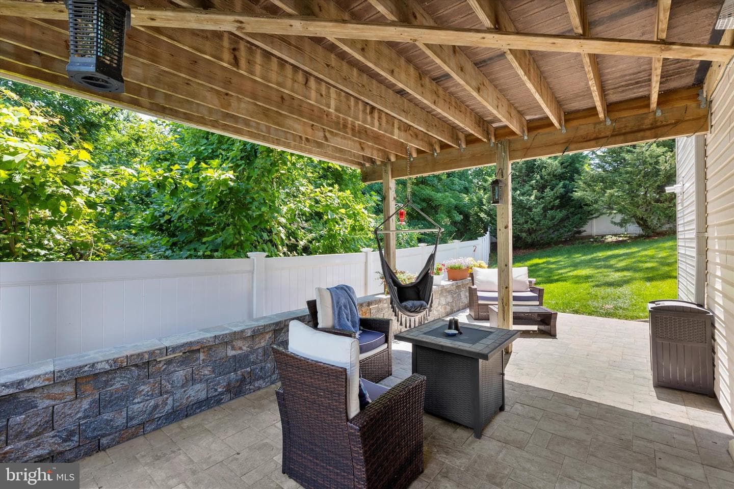 6825 Meridian Court photo 27